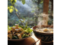 南京新街口不容錯過的特色美食：高郵面、酸菜魚米線、江西小炒與和牛打拋飯