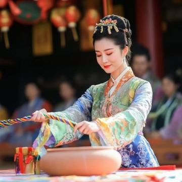 春風(fēng)美食文化盛宴:全國多地上演春日特輯