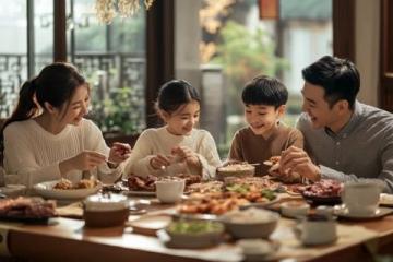 年前相聚溫馨寒舍，品味經(jīng)典普洱美食佳釀