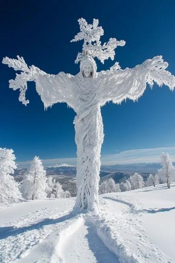 2024寒冬奇景：罕見暴風(fēng)雪覆蓋千里，銀裝素裹的冰雪世界