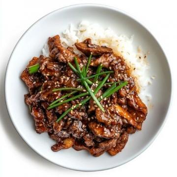 牛肉搭配這道菜更美味，肉質(zhì)嫩滑，蔬菜爽口，醬香濃郁超下飯