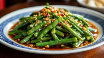 美食戰(zhàn)疫：番茄肉末炒青豆，預(yù)防血管僵化、抗氧化！