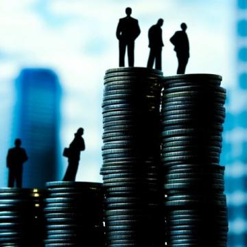 2025年適合普通人創(chuàng)業(yè)的三個(gè)風(fēng)口，有何利弊？