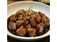 古法烹飪秘訣：清御廚經(jīng)典五香燜豬蹄、廣式燒鵝、巧燉葫蘆條的做法