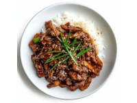 牛肉搭配這道菜更美味，肉質(zhì)嫩滑，蔬菜爽口，醬香濃郁超下飯