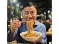 四川39歲大廚巴黎奧運(yùn)賣(mài)炒粉，用美味推廣中國(guó)美食文化