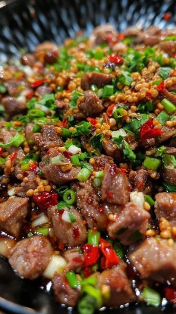 隆堯羊肉是中國(guó)北方少數(shù)民族地區(qū)的傳統(tǒng)菜肴。