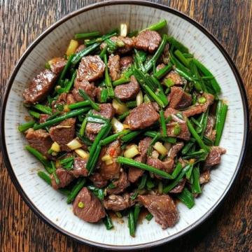 春季清爽涼拌豬腰花：滋腎利水的美食佳肴，烹飪步驟詳解