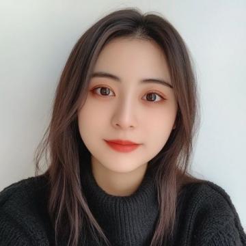 南京前網(wǎng)紅美女轉(zhuǎn)行賣小吃，單價(jià)10元創(chuàng)收翻倍，七日進(jìn)賬3萬