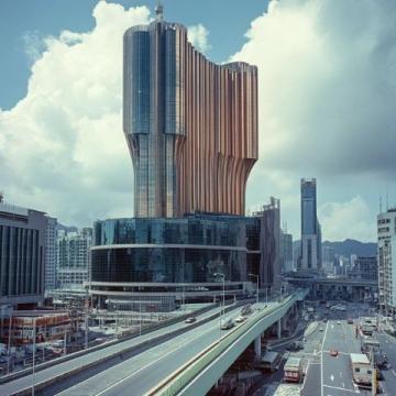 福建廈門，賣印度飛餅的王大哥常年以高超的飛餅技術(shù)引人圍觀，生意爆火