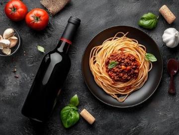 半瓶葡萄酒，美食的奇妙之旅