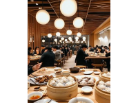 桂林微笑堂：新年氛圍濃厚，依舊引領(lǐng)本地商業(yè)潮流