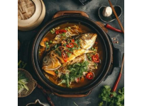 經典川菜水煮魚：麻辣鮮香，魚片嫩滑，湯汁濃烈