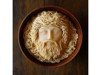 大兒子今天回來了，娃前幾天就在電話上跟我說，回來就想吃我做下這一碗面的