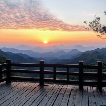 小楊知道200米外就是順峰山和寶林寺，準備去五一玩兒。