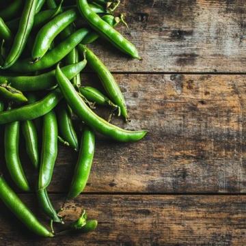臘肉的最佳搭檔：燉豆角、炒荷蘭豆還是泡椒滾豆角？