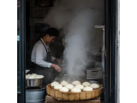 信陽(yáng)美食之旅：熱干面、燉菜、燒餅和夜市燒烤