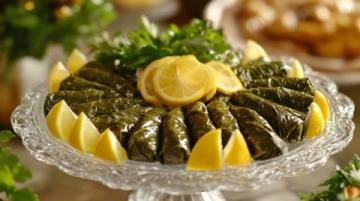 敘利亞經(jīng)典美食之旅:傳統(tǒng)菜肴與風(fēng)味體驗(yàn)