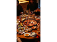 今年換個(gè)口味，去王家沙嘗嘗青團(tuán)吧