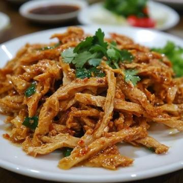 家庭版高筍炒牛肉絲的做法，簡單快手，上桌就被搶光光！