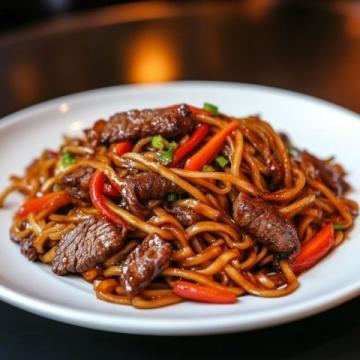 家庭版高筍炒牛肉絲的做法，簡單快手，上桌就被搶光光！