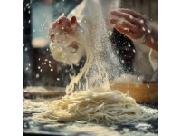 
煮面條不翻車秘籍：廚房小技巧，提升面食美味度