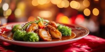 河北特色美食推薦:驢肉火燒與金毛獅子魚等經(jīng)典名吃