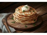 揭秘山東人氣爆棚的五谷雜糧大煎餅：酥脆軟糯，醬料豐富，一口愛上！#美食探店