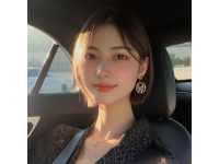 女富婆拿著五千萬支票找到呂頌賢：今晚陪我吃飯，五百萬歸你！