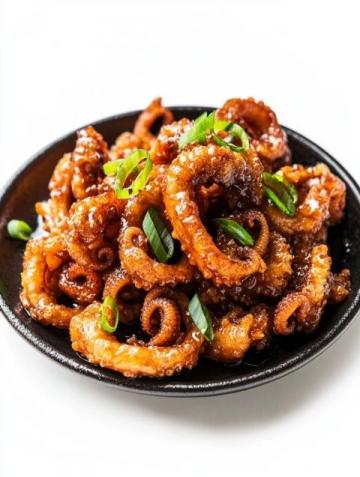 家里炒腰花容易嗎？這道菜到底是怎么做的？看完視頻后，您可以輕松制作出鮮香爽脆和不腥不柴的醬爆腰花。