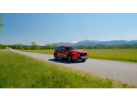 駕馭彎道的極致魅力：全新馬自達(dá)EZ-6登場(chǎng)