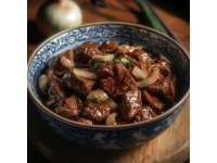 趕馬肉、棕包炒肉、胭脂果酒