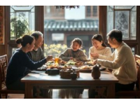 周六，三家人去張哥家聚餐，聊了很多人和事，開心的、難過的……但唯有美食才是永恒依