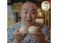 招遠(yuǎn)商場促銷：5個大饅頭僅售2元，老人評價：方便懶人之選