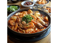 在家也能享受的威海美食：5道簡(jiǎn)易海鮮料理教學(xué)