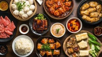 長沙校園食堂驚現(xiàn)臨期食品，家長憤怒揭露病毒隱患