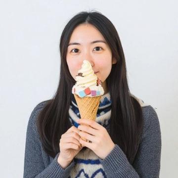 驚！肥娟夫婦3月進(jìn)軍冰淇淋界，2元一杯賣(mài)爆，背后故事超震撼！
