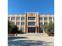 馬蓉參加了高考，最后她考上了陜西的名校西北大學(xué),在西北大學(xué)