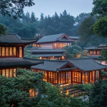 穿越千年的微醺之旅:國(guó)賓酒莊的唐風(fēng)古韻與葡萄美酒探秘