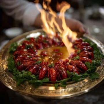 京城塞納河：哈爾濱俄餐替代，盡享法式浪漫美食時(shí)光