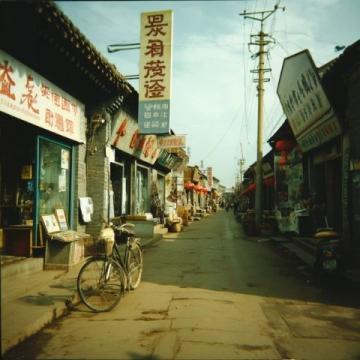 交大夜市冷清破敗，昔日盛景不再