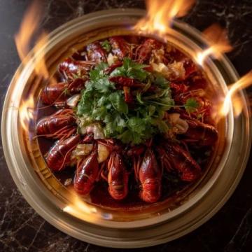 揭秘重慶地道美食:麻辣鮮香的味覺盛宴與必嘗經(jīng)典