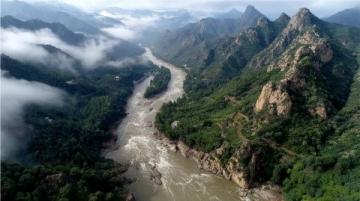 八臺(tái)山和龍?zhí)逗樱核拇ㄊ∽钕瓤吹教?yáng)的秘密景區(qū)