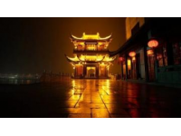 哈爾濱當地有哪些特色哈爾濱當地特色豐富多樣，涵蓋美食、建筑、文化藝術等多個方