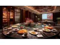 以下是一份深圳美食攻略，帶你品嘗深圳的特色美味