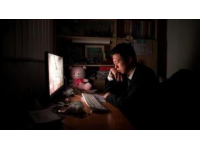 滬爺再次強(qiáng)行做了全天白班