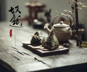 龍年春節(jié)即將來臨,瀘州粉蒸泥鰍再次成為人們思念家鄉(xiāng)美食的理由