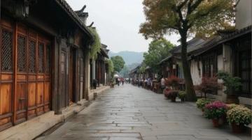 吃在南京新街口地區(qū)向來(lái)不缺少精致的館子，名頭也大多響亮甚至號(hào)稱網(wǎng)紅