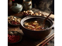 探尋河源美食：東江釀豆腐、萬綠湖魚頭湯與鹽焗雞的誘人故事