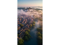 夢(mèng)幻烏鎮(zhèn)：江南水鄉(xiāng)之旅的詩(shī)畫體驗(yàn)與文學(xué)靈感